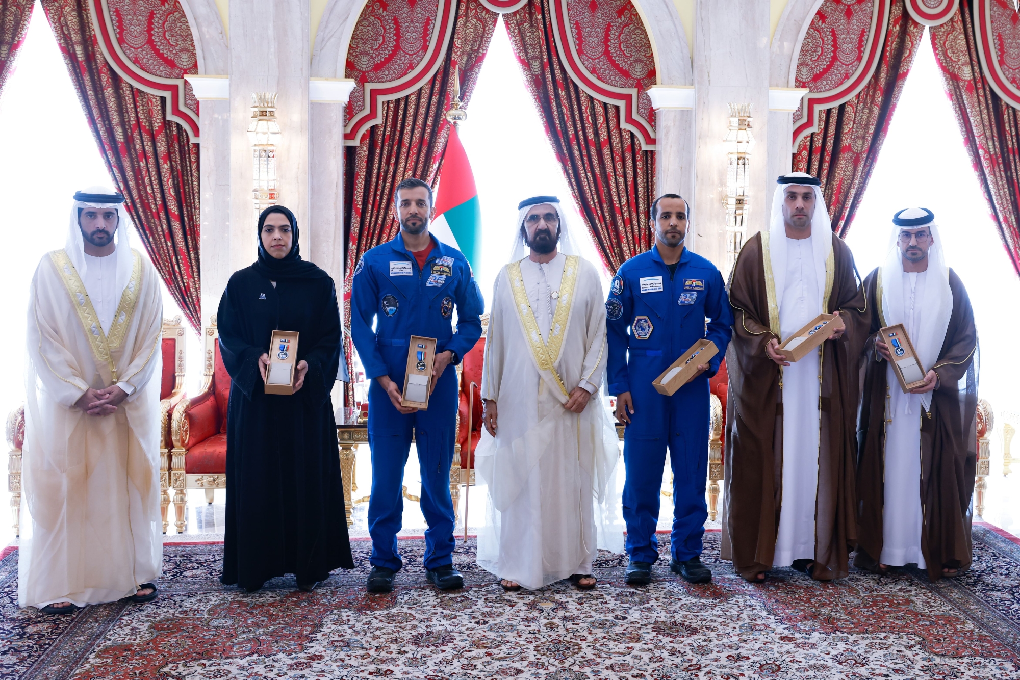 Emirati Achievements Celebrated: Mohammed bin Rashid Awards Space Sector Pioneers